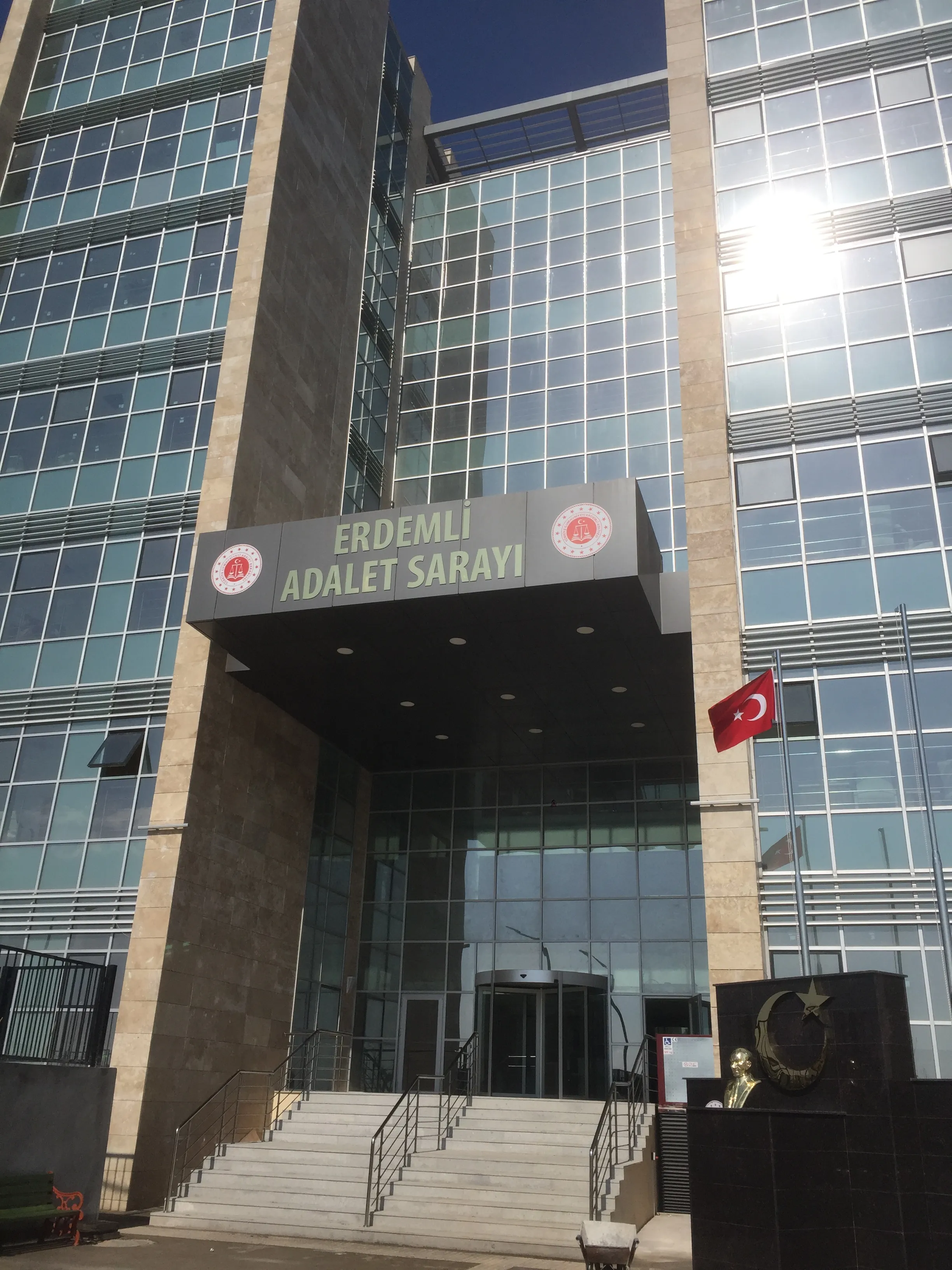 Erdemli Adliye Binası Resim-16